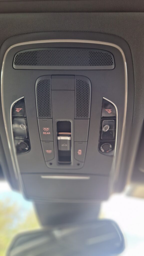 Audi A8 V8 4.2 L TDI Quattro 385CV AVUS – Image 26
