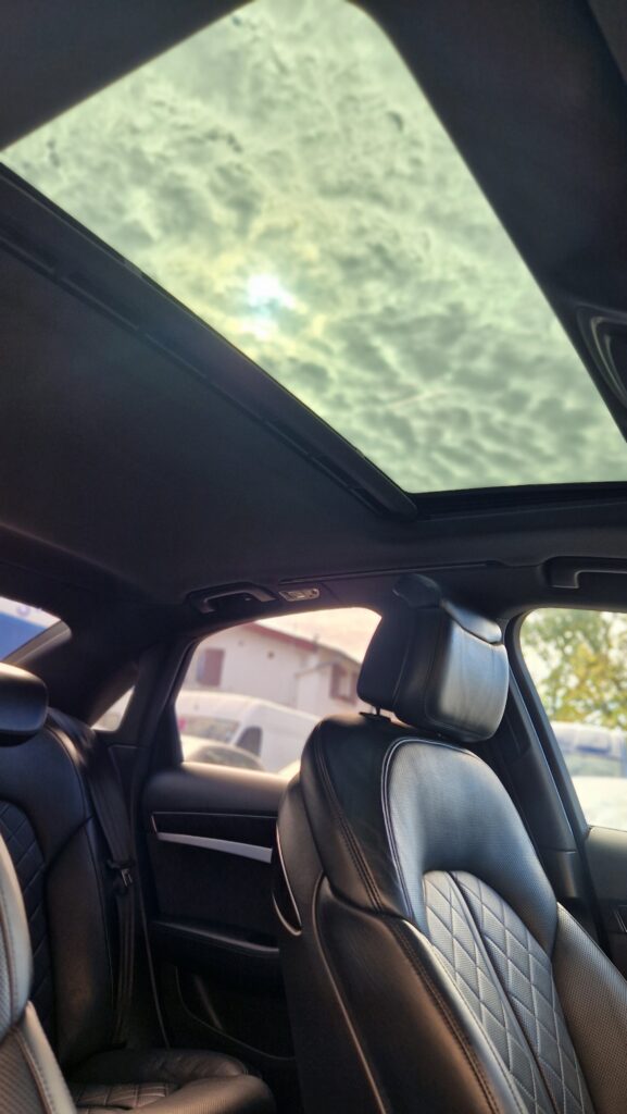 Audi A8 V8 4.2 L TDI Quattro 385CV AVUS – Image 25