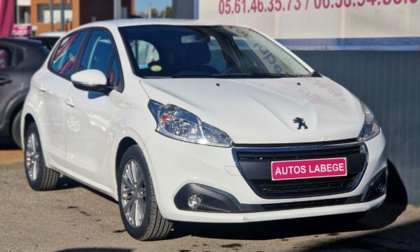 Peugeot 208 1.5 BlueHDI 100CV PREMIUM PACK + CAMERA – Image 2