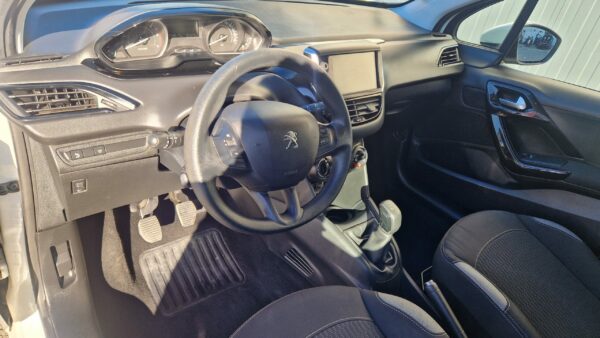 Peugeot 208 1.5 BlueHDI 100CV PREMIUM PACK + CAMERA – Image 7