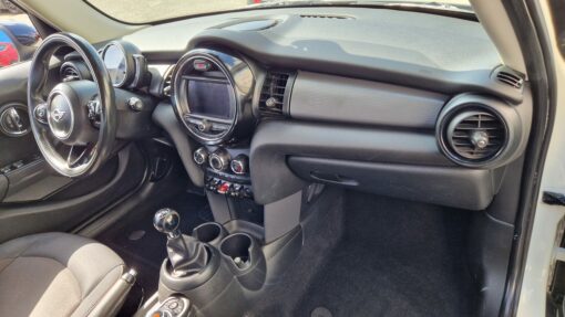 Mini COOPER D 116cv RED HOT CHILI – Image 9