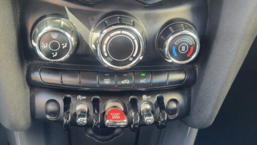Mini COOPER D 116cv RED HOT CHILI – Image 13
