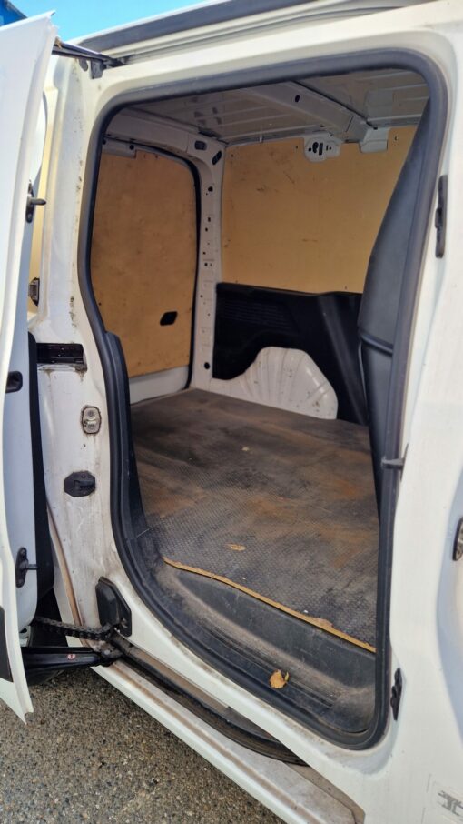 CITROEN BERLINGO III 1.5L BLUEHDI 130 CV DRIVER – Image 12