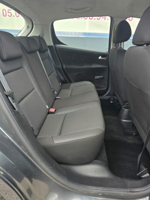 PEUGEOT 207 ACTIVE 1.6L HDI 92CV – Image 8
