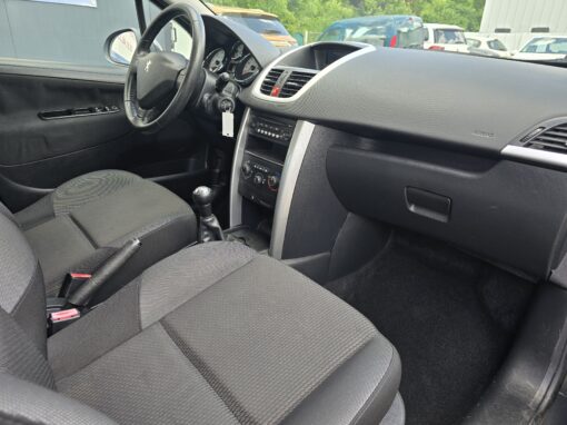 PEUGEOT 207 ACTIVE 1.6L HDI 92CV – Image 7