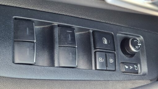 TOYOTA COROLLA HYBRIDE 1.8L 122 CV DYNAMIC – Image 7