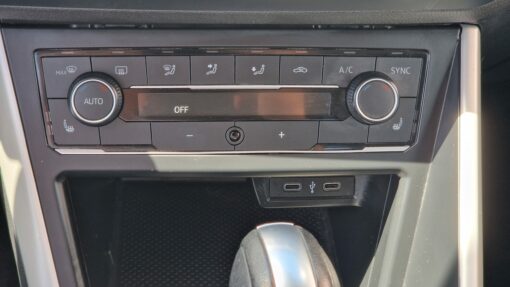VW POLO VI 1.0L TSI 95 CV CARAT DSG7 – Image 22