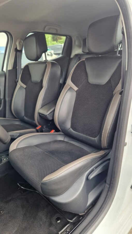 RENAULT CLIO IV 0.9i TCE 90 CV BUSINESS – Image 12
