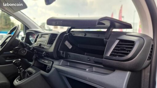 PEUGEOT EXPERT CLUB 2.0L BLUEHDI 145 CV L2H1 LONG – Image 5