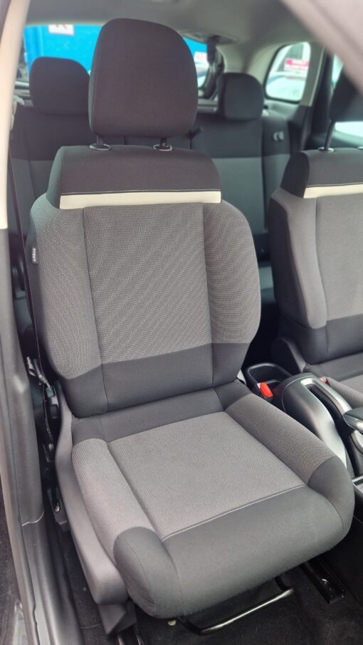 CITROEN C3 AIRCROSS 1.6 BLUEHDI 100 SHINE – Image 17