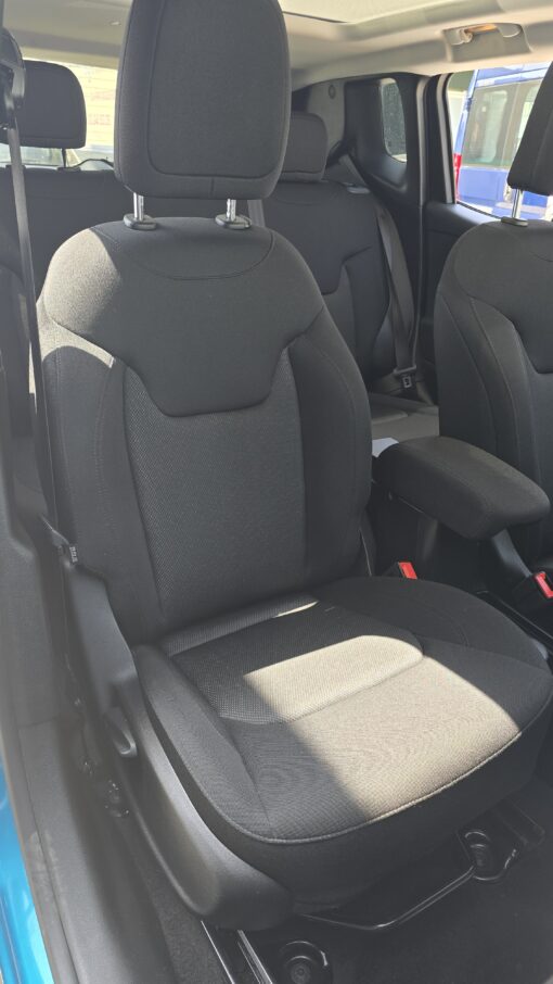 JEEP RENEGADE 2.0L MULTIJET 140 AWD LIMITED – Image 9
