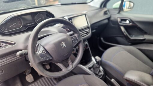 Peugeot 208 1.5 BlueHDI 100CV PREMIUM PACK – Image 6