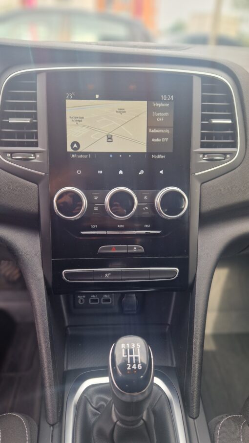 RENAULT Megane IV 1.5DCI 115 CV AIR NAV – Image 8