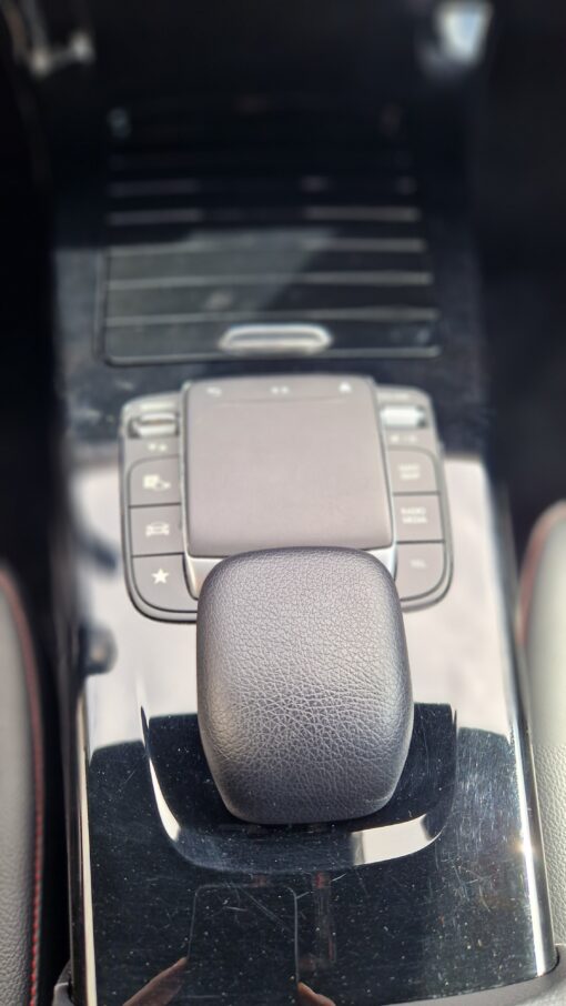 Mercedes A250 4MATIC AMG LINE – Image 20