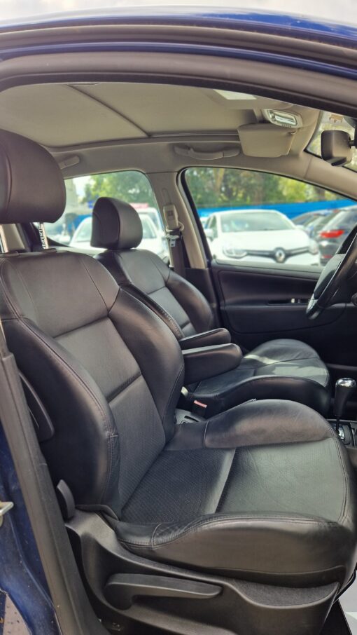 PEUGEOT 207 FELINE 1.6L - VTI - 120 CV / AUTOMATIQUE – Image 5