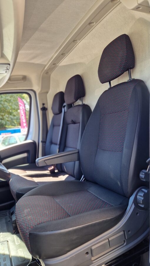 PEUGEOT BOXER 333 L2H2 2.2L BLUEHDI 120 CH ASPHALT – Image 12